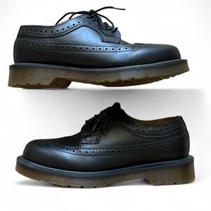 Dr. Martens Black Leather 3989 Wingtip Brogue Derby Shoes